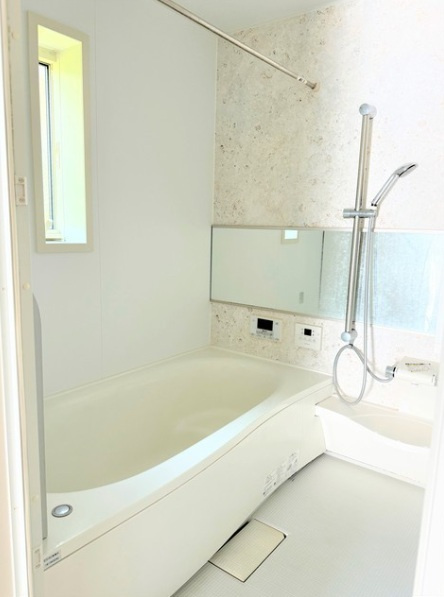 涼風町貸家の浴室