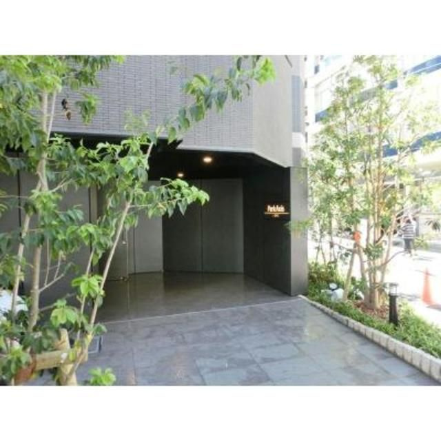 パークアクシス小伝馬町のエントランス