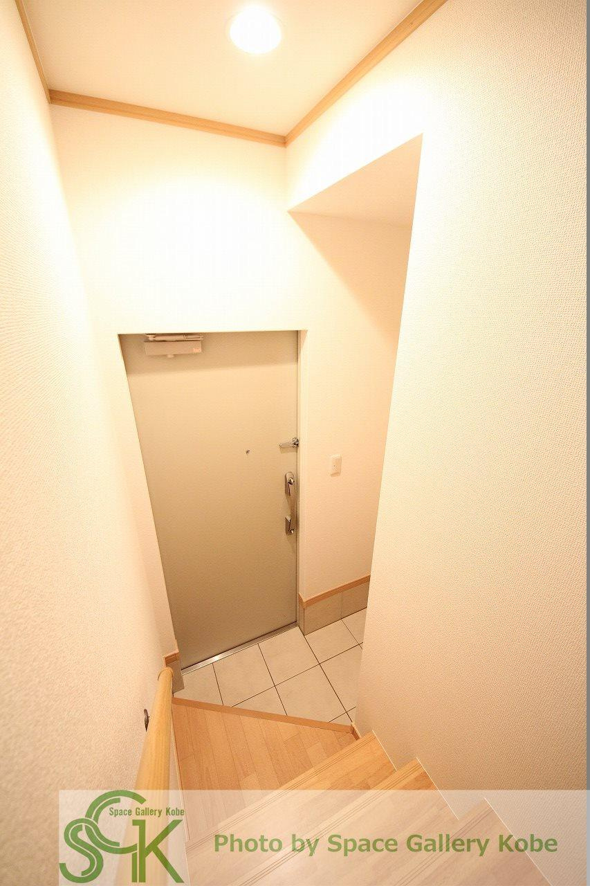プリマベーラ森友の玄関|※お部屋により仕様が異なる場合があります。