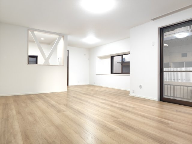 所沢市若狭3丁目戸建ての居間・リビング