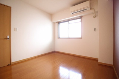 【寝室】 | クレール西市