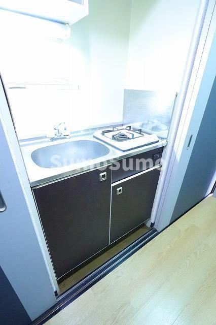 ピュアドームベイス博多のキッチン