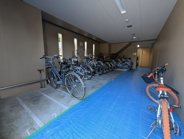 メイツ金山の駐輪場|駐輪場