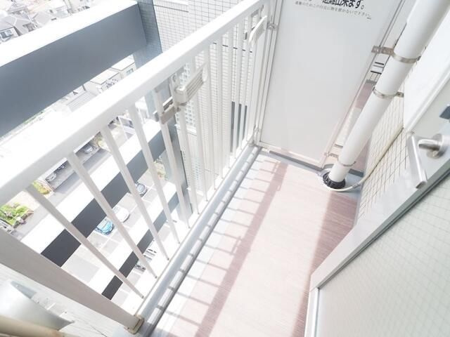 レジディア文京千石のバルコニー