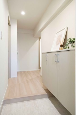 【玄関】 | コープ野村南薬院 | 収納力に優れた玄関でいつでも片付いた状態でお客様を迎えられます