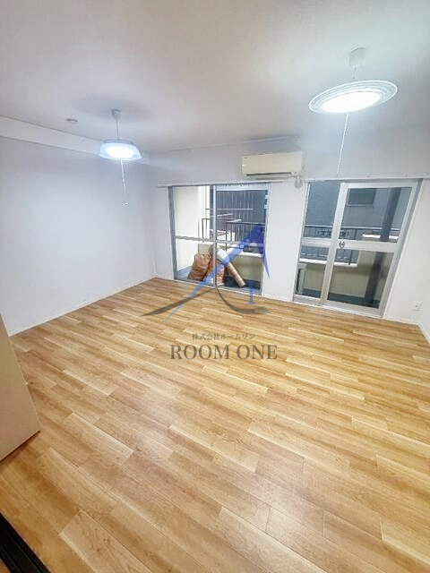 トーア錦糸町マンションの居間・リビング|洋室のお部屋です。