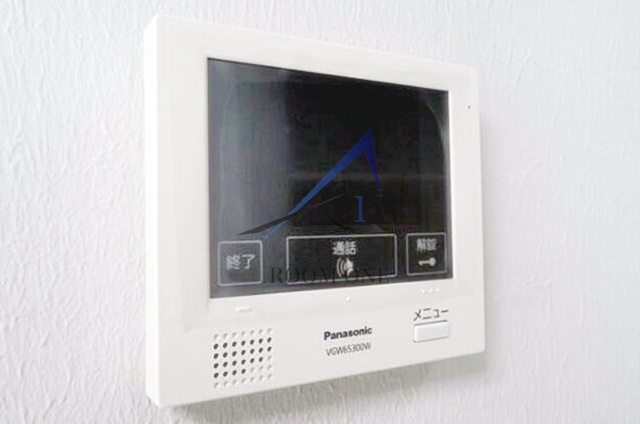 グランデール町屋のセキュリティ|モニター付きインターホンです。