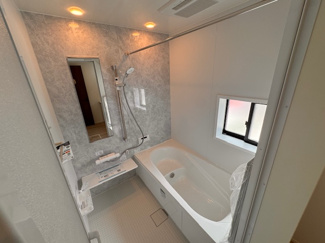 【浴室】 | GRAFARE瀬戸市山の田町全３棟【幡山西小　幡山中】 | LINEから簡単お問合せ可能！
友達検索で@nqk7328tです！。