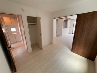 【洋室】 | GRAFARE瀬戸市山の田町全３棟【幡山西小　幡山中】 | LINEから簡単お問合せ可能！
友達検索で@nqk7328tです！。