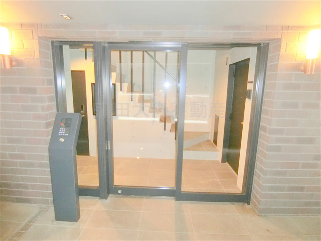 FABRIC大森町のエントランス|エントランス　オートロック