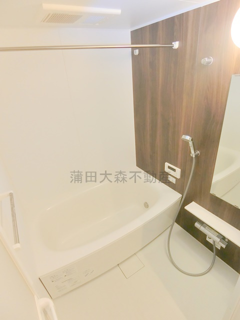 FABRIC大森町の浴室|追焚と浴室乾燥機付きのバスルーム　お風呂