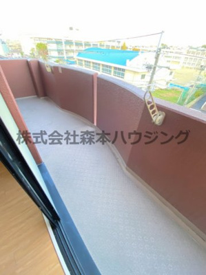 【バルコニー】 | 　ベルドミール | 広々としたメインバルコニーです