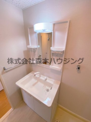 【独立洗面台】 | 　ベルドミール | 朝の支度にも助かる、独立の洗髪洗面化粧台