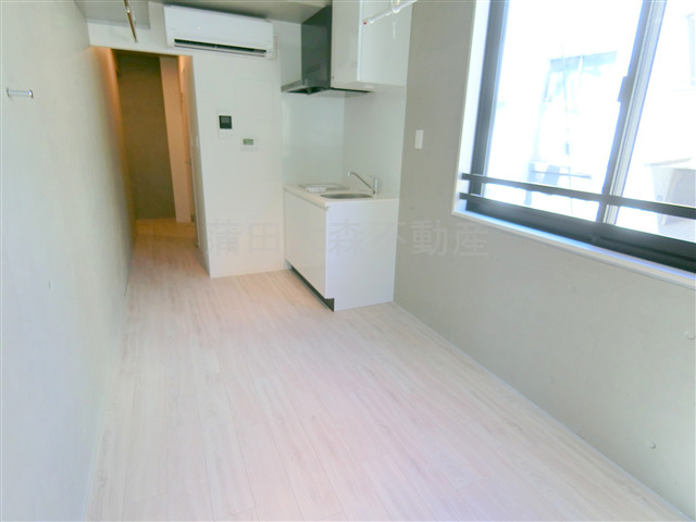 COCOFLAT蒲田EASTの居間・リビング