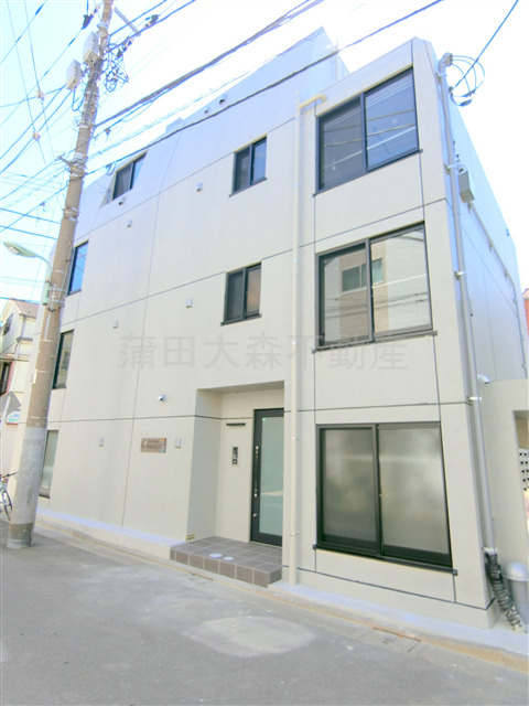 COCOFLAT蒲田EASTの外観