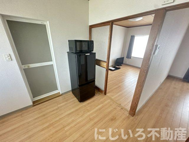 アイリス南開の洋室