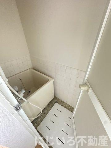 アイリス南開の浴室