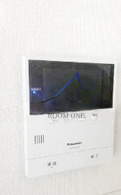 クレール松が丘のセキュリティ|モニター付きインターホンです。