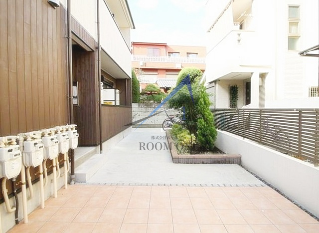 アムール和のエントランス|エントランスです。