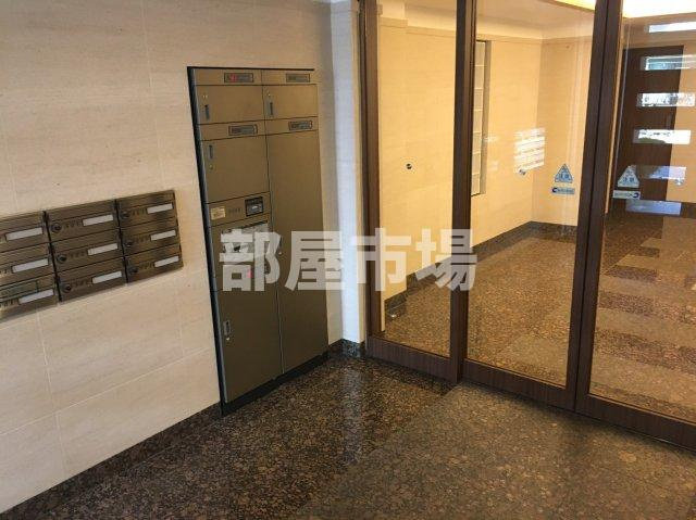 浅草寺相馬参番館のエントランス