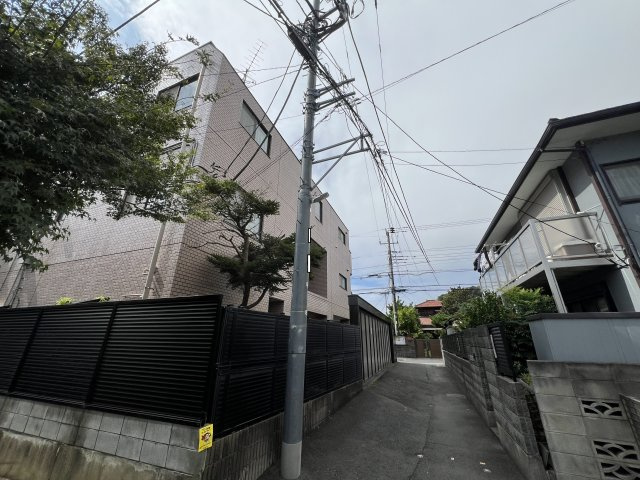 海まで徒歩徒歩10分！更地渡し可能な海近物件の外観