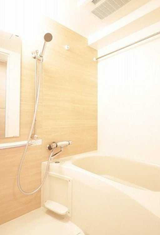 BluRock青葉台　礼金0　築浅　ペット相談の浴室