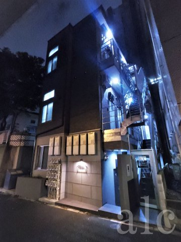 豊島区雑司が谷１丁目のアパート