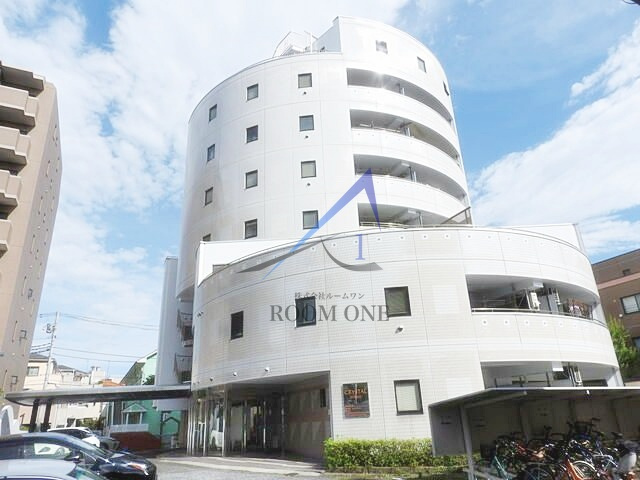 クリスタルタワー