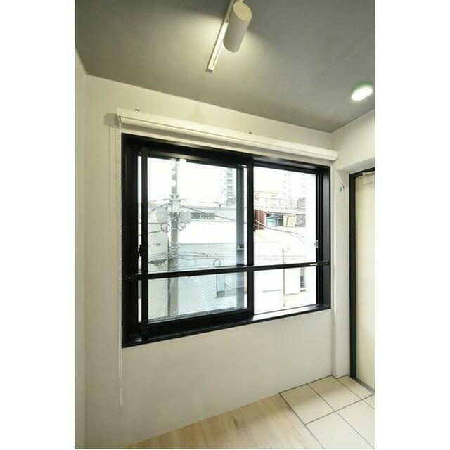 アンベリール御徒町の居間・リビング