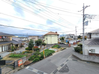 【展望】 | 甲斐市篠原 2017年築オール電化 中古戸建 南東角地 車3台 | バルコニーから南側を望む