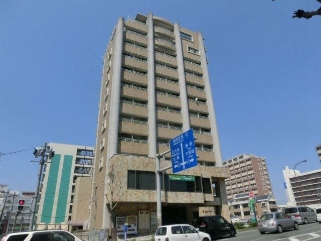 リファレンスリバーサイドの外観