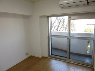 【居間・リビング】 | サンパレス