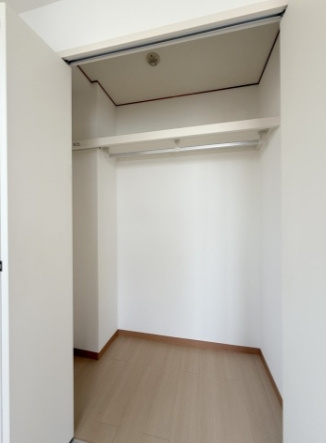 ゴールデンリバー広本町の収納