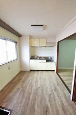 【居間・リビング】 | リベール根岸