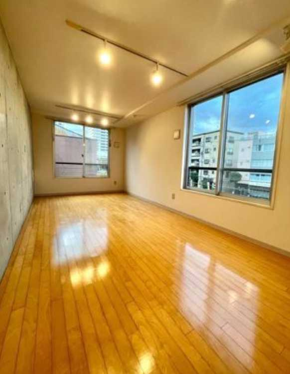 レジディア駒沢大学　敷金0礼金0　オートロック　独立洗面台の居間・リビング