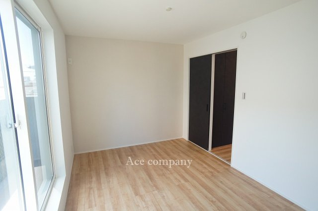 【寝室】 | 八尾市高美町2丁目 | 【3階：洋室6帖】