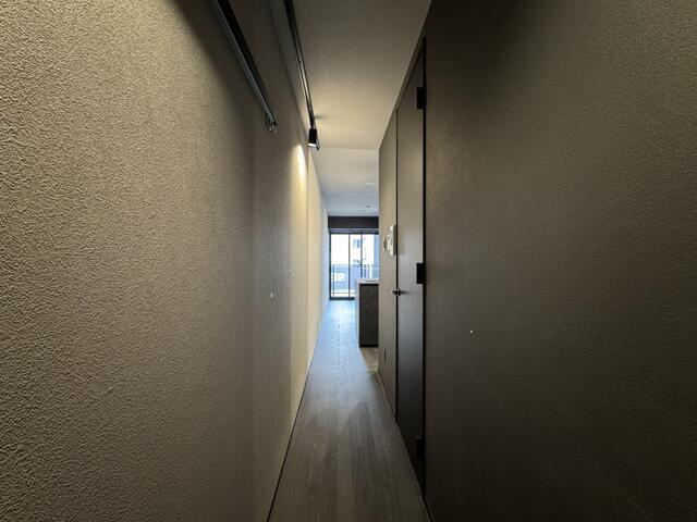 ｔｈｅ　ｔｒｉａｓ　ｋａｓｈｉｗａのその他|玄関を入ると長い廊下です 