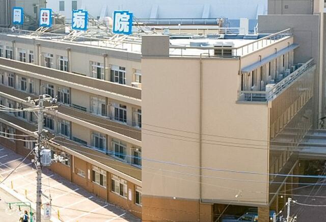 ｔｈｅ　ｔｒｉａｓ　ｋａｓｈｉｗａの外観|医療法人聖峰会岡田病院まで296m 