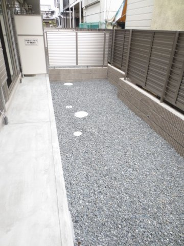 ウチカイトの庭