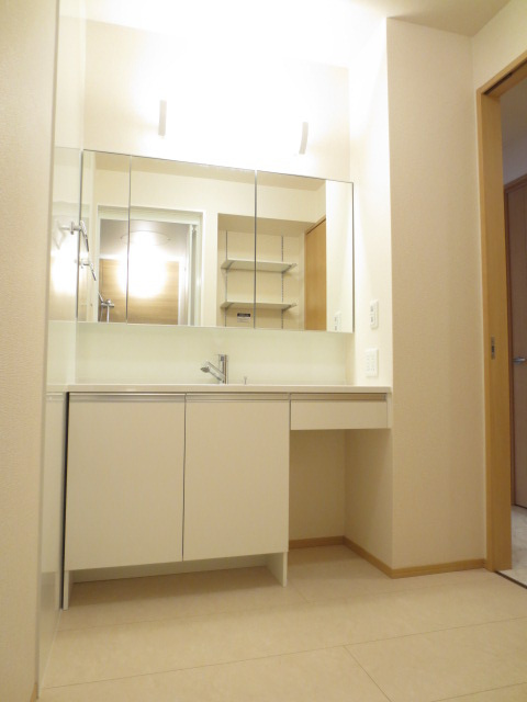 ウチカイトの独立洗面台