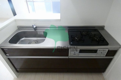 【キッチン】 | レフィナード博多 | シンプルな清潔感のあるキッチンです！