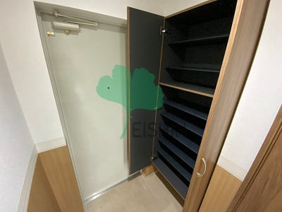 【玄関】 | ネクスト吉塚 | 下駄箱もしっかりついてます！