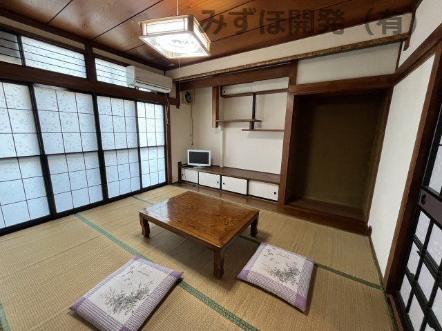 中山町長崎６２００番地の1の和室|１階和室　6帖