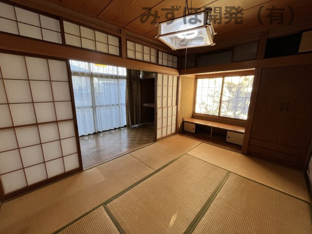 中山町長崎６２００番地の1の和室