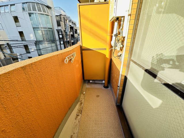 清和京橋のバルコニー