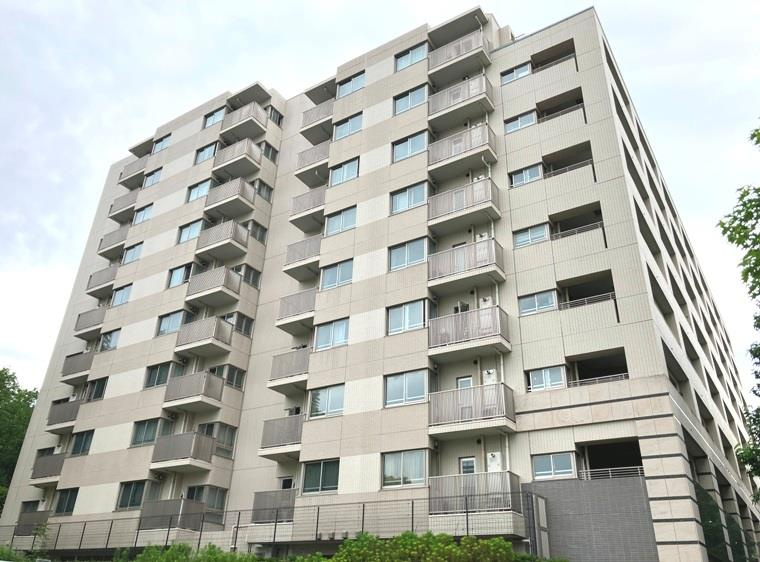 マスターアリーナ新百合ヶ丘の外観