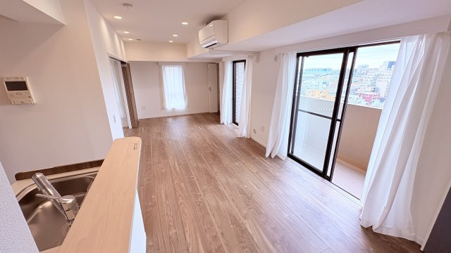 ★仲介手数料無料★モリス大井町南(駅前再開発で便利になる大井町が徒歩圏内）の居間・リビング