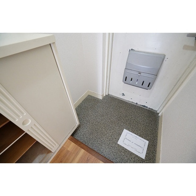 【玄関】 | グレース大蔵 | 玄関