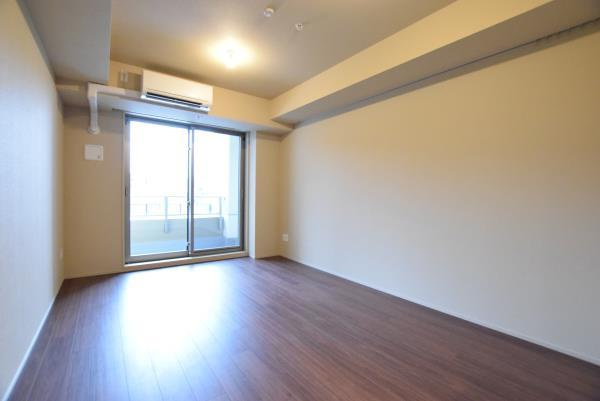 ＢｒｉｌｌｉａＴｏｗｅｒｓ目黒ノースレジデンスの居間・リビング