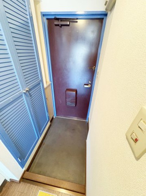 【玄関】シェーンブルン瀬谷